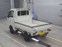 Toyota PIXIS TRUCK лот № 3003 оценка 4  с аукциона в Японии 4