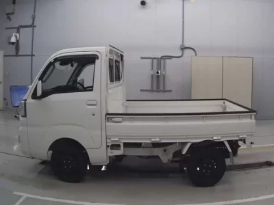 Toyota PIXIS TRUCK  с аукциона в Японии