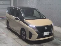 Nissan SERENA лот № 553 оценка 4  с аукциона в Японии 6