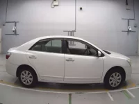 Toyota PREMIO лот № 30138 оценка 4  с аукциона в Японии 2