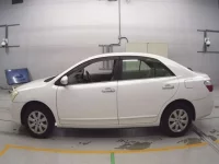 Toyota PREMIO лот № 30138 оценка 4  с аукциона в Японии 3