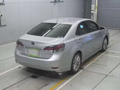 Lexus HS