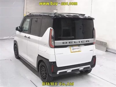 Mitsubishi DELICA MINI  с аукциона в Японии