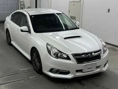 Subaru LEGACY B4  с аукциона в Японии