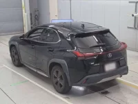 Lexus UX лот № 30139 оценка 4  с аукциона в Японии 5
