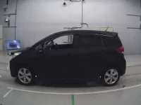 Subaru TREZIA лот № 90278 оценка 3  с аукциона в Японии 3