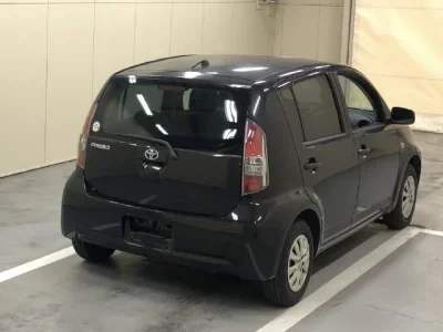 Toyota PASSO  с аукциона в Японии