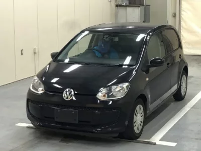 Volkswagen UP  с аукциона в Японии