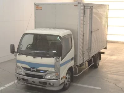 Hino DUTRO  с аукциона в Японии