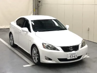 Lexus IS  с аукциона в Японии