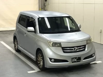 Toyota BB  с аукциона в Японии
