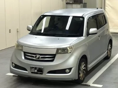 Toyota BB  с аукциона в Японии
