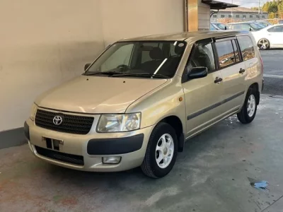 Toyota SUCCEED  с аукциона в Японии