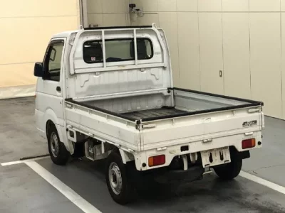 Suzuki CARRY TRUCK  с аукциона в Японии