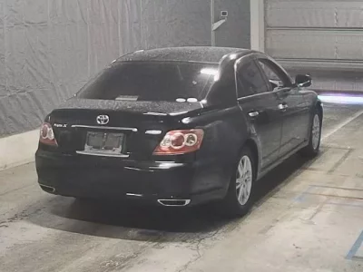 Toyota MARK X  с аукциона в Японии