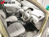 Toyota PLATZ лот № 7108 оценка 3.5  с аукциона в Японии 2