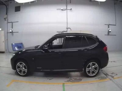 BMW X1  с аукциона в Японии
