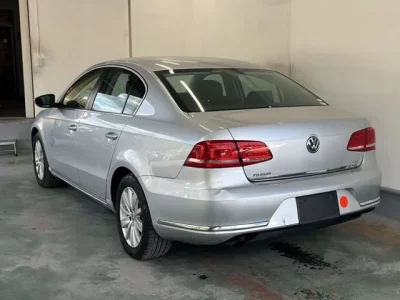 Volkswagen PASSAT  с аукциона в Японии