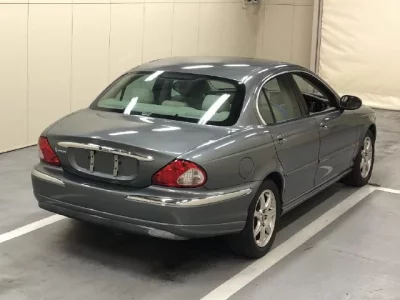 Jaguar X TYPE