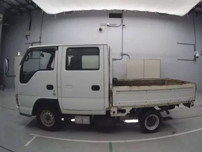 Isuzu ELF  с аукциона в Японии