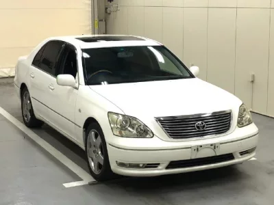 Toyota CELSIOR  с аукциона в Японии