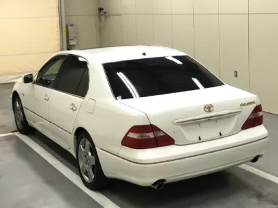 Toyota CELSIOR  с аукциона в Японии