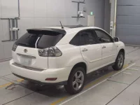 Toyota HARRIER лот № 90367 оценка 3.5  с аукциона в Японии 1