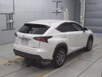 Lexus NX лот № 30196 оценка 4  с аукциона в Японии 1