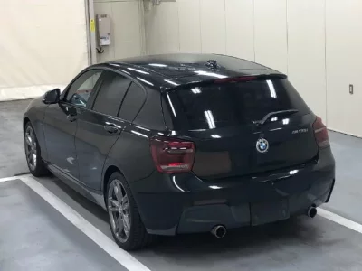 BMW 1-Series  с аукциона в Японии