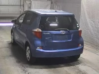 Toyota RACTIS лот № 2048 оценка R  с аукциона в Японии 7