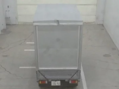 Isuzu ELF  с аукциона в Японии