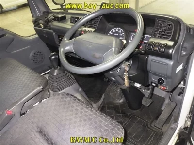 Mazda TITAN  с аукциона в Японии