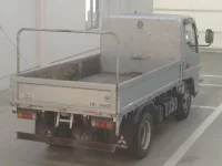 Mitsubishi CANTER лот № 135 оценка 3.5  с аукциона в Японии 1