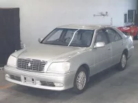 Toyota CROWN лот № 4642 оценка 3.5  с аукциона в Японии 3
