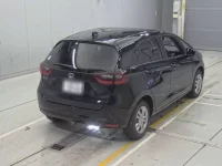 Honda FIT лот № 36343 оценка 5  с аукциона в Японии 1