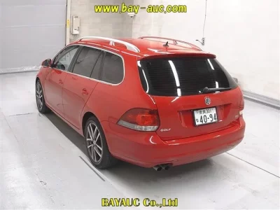 Volkswagen GOLF VARIANT