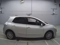 Toyota BLADE лот № 90396 оценка 3.5  с аукциона в Японии 2