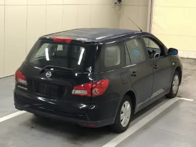Nissan WINGROAD  с аукциона в Японии