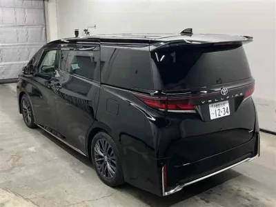 Toyota VELLFIRE  с аукциона в Японии