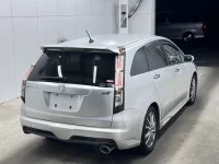 Honda STREAM лот № 3313 оценка 3.5  с аукциона в Японии 1