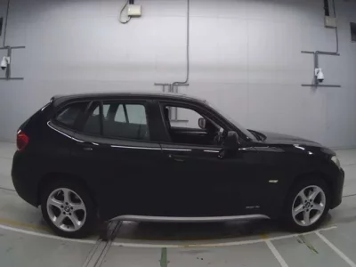 BMW X1  с аукциона в Японии