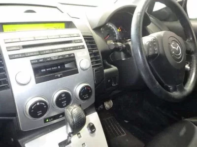 Mazda PREMACY  с аукциона в Японии