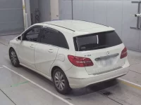 Mercedes-Benz B CLASS лот № 90437 оценка 4.5  с аукциона в Японии 5