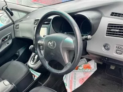 Toyota MARK X ZIO  с аукциона в Японии