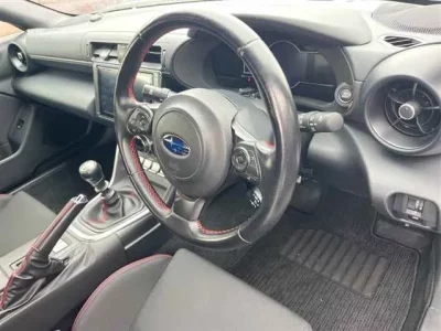Subaru BRZ  с аукциона в Японии