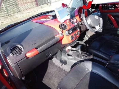 Volkswagen NEW BEETLE  с аукциона в Японии