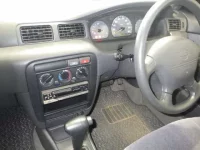 Nissan SUNNY лот № 4670 оценка 3.5  с аукциона в Японии 2