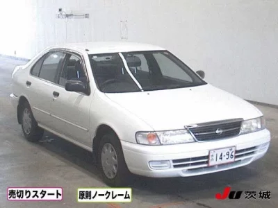 Nissan SUNNY  с аукциона в Японии