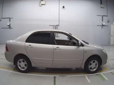 Toyota COROLLA  с аукциона в Японии