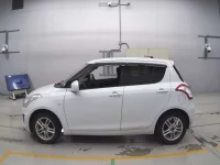 Suzuki SWIFT лот № 30258 оценка RA  с аукциона в Японии 3